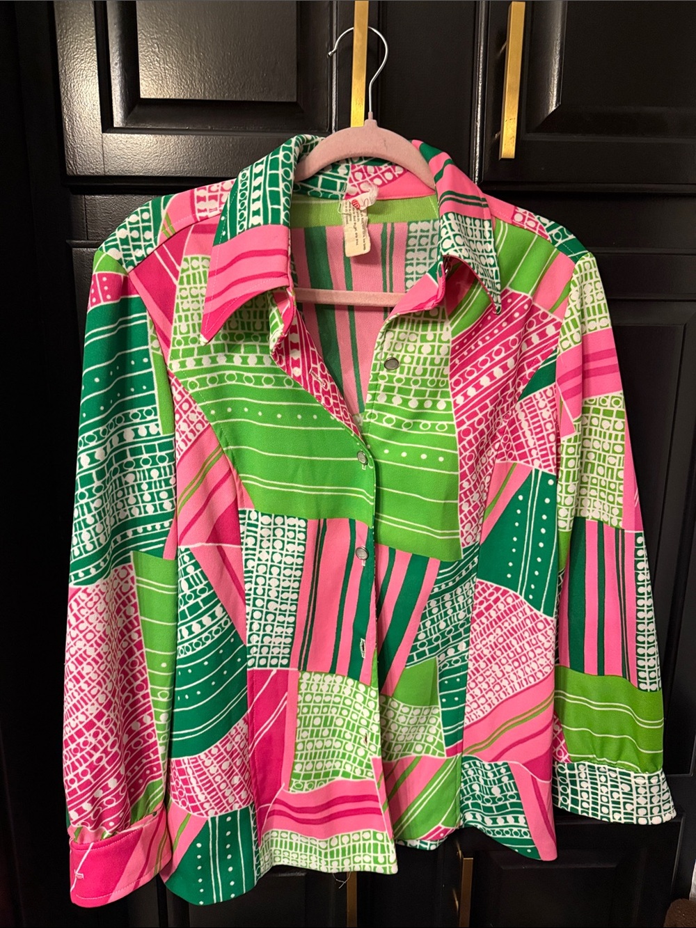 Vintage 1970s pink and green geometric patchwork long sleeve button up shirt